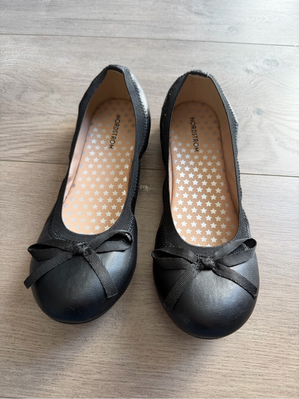 Nordstrom Black Leather-Look Ballet Flats with Bow Trim - size 4M